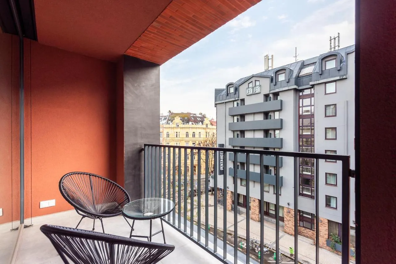Jay Apartments Praga